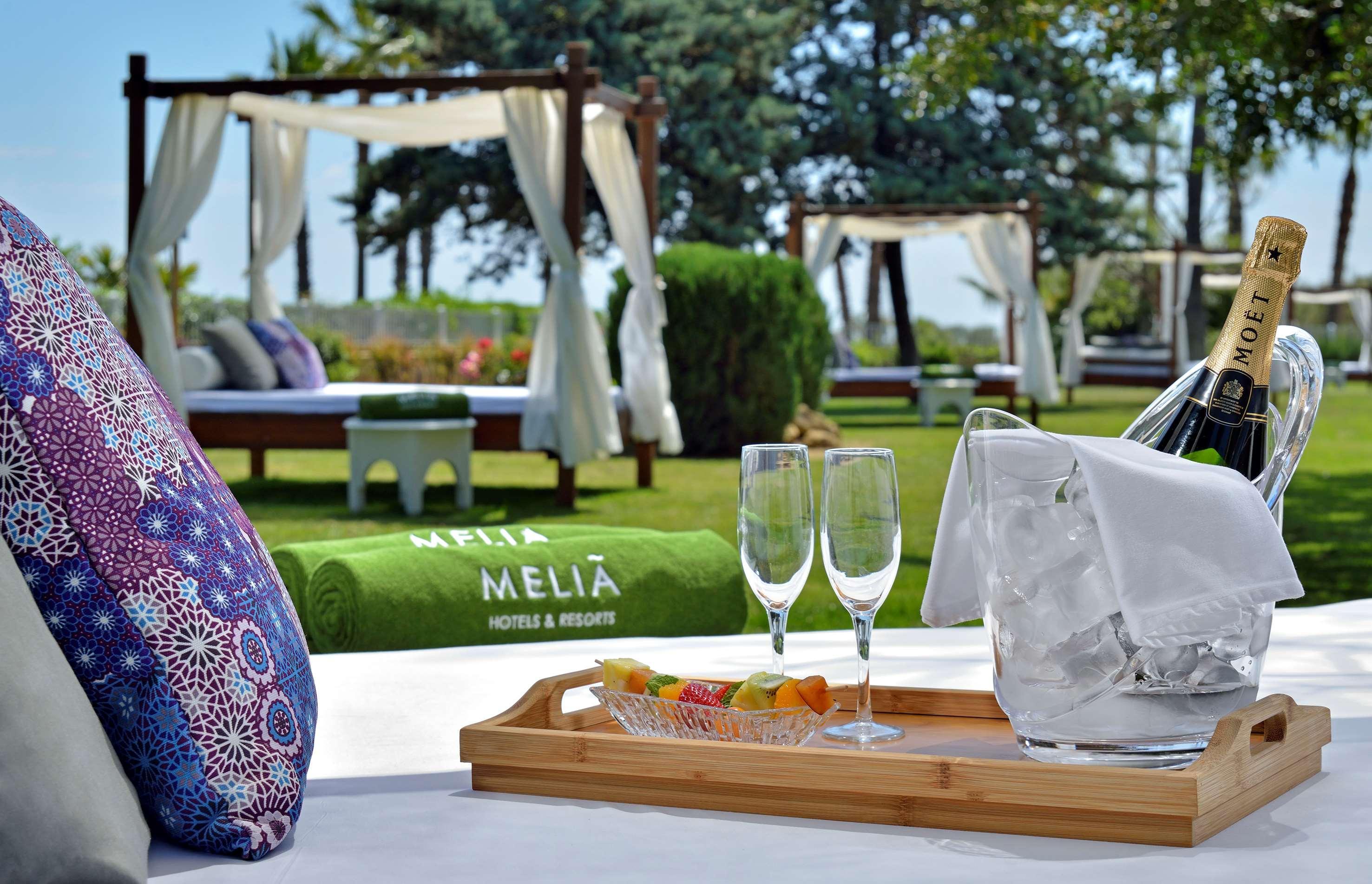 Meliá Atlántico Isla Canela Exterior foto